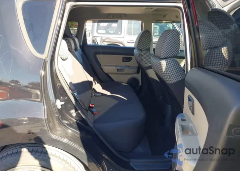 2010 Kia Soul ! from USA, damaged, VIN KNDJT2A25A7059724